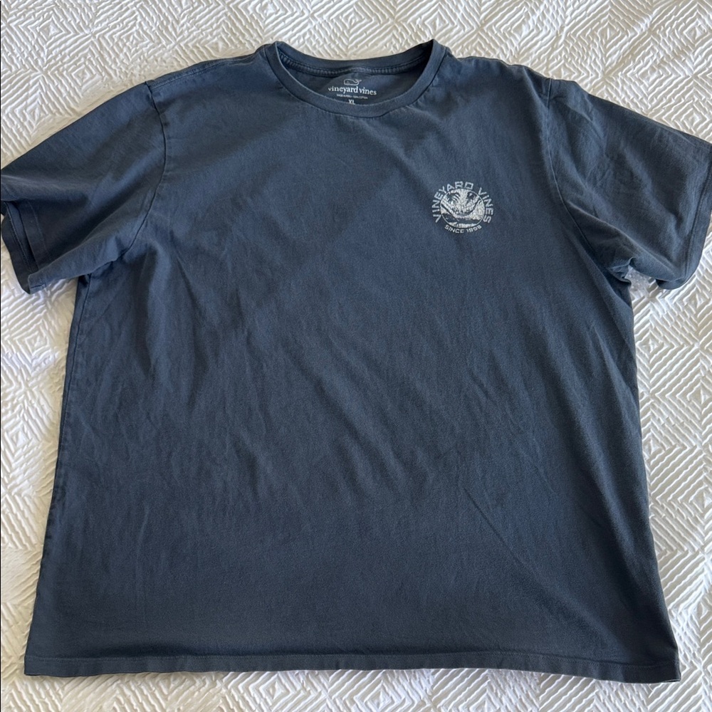Vineyard Vines Distressed Dog Hammock Tee